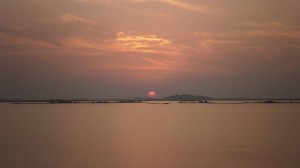 Puesta de sol en morado