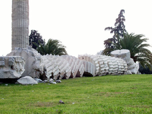 2.300 años por el suelo