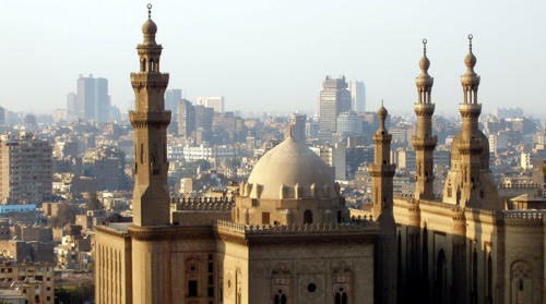 Minaretes sobre la ciudad