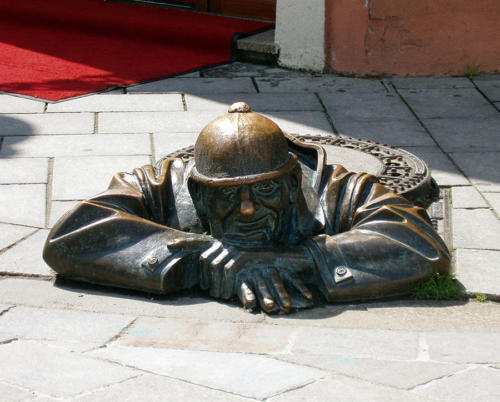Čumil, el bonachón trabajador                               