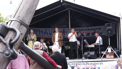 Jazzeando                             