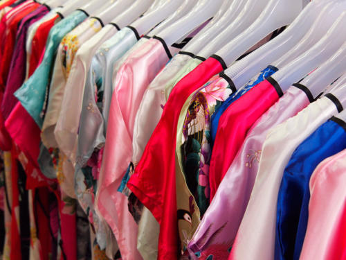 Perchas coloreadas       