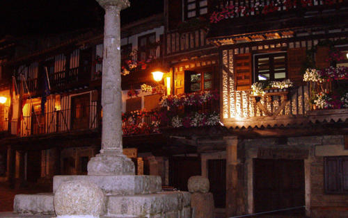 Noche cálida                              