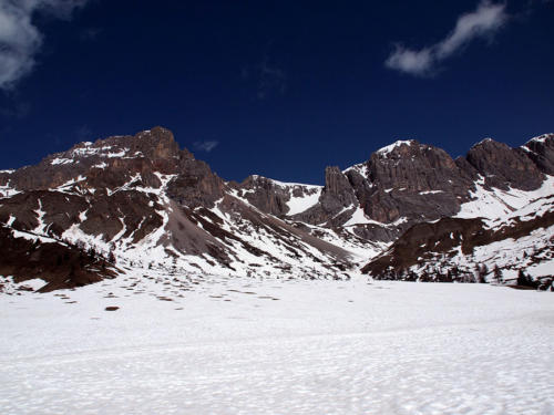 Montaña en bruto