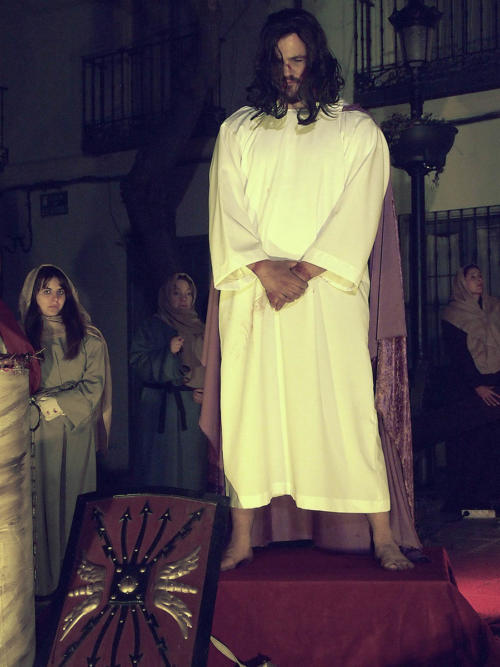 Paso 6-Jesús ante Pilatos  