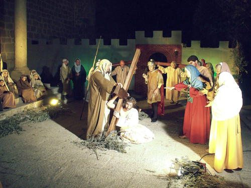 Paso 7-Tercera caída de Jesús  