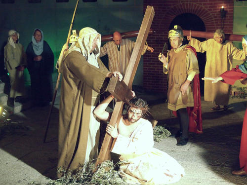 Paso 7-Tercera caída de Jesús  