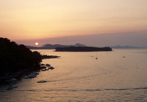 Puesta en Dubrovnik II