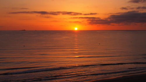 Amanece en el Mediterráneo 2      