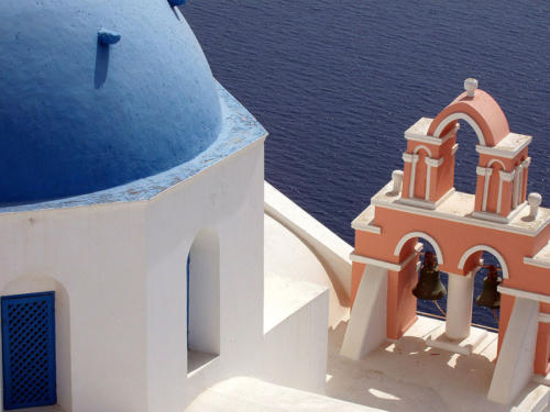 Capilla y campanario                                    