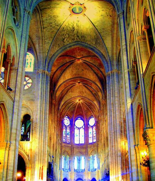 Notre Dame (Interior)